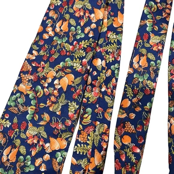 NWT, Vintage Banana Republic Safari & Travel Clothing Co Men's Cotton Floral Tie - Picture 3 of 13